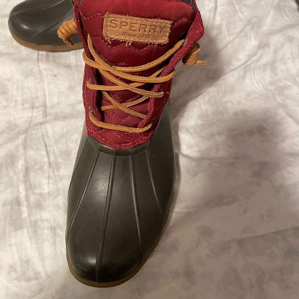 Sperrys - Picture 2 of 4